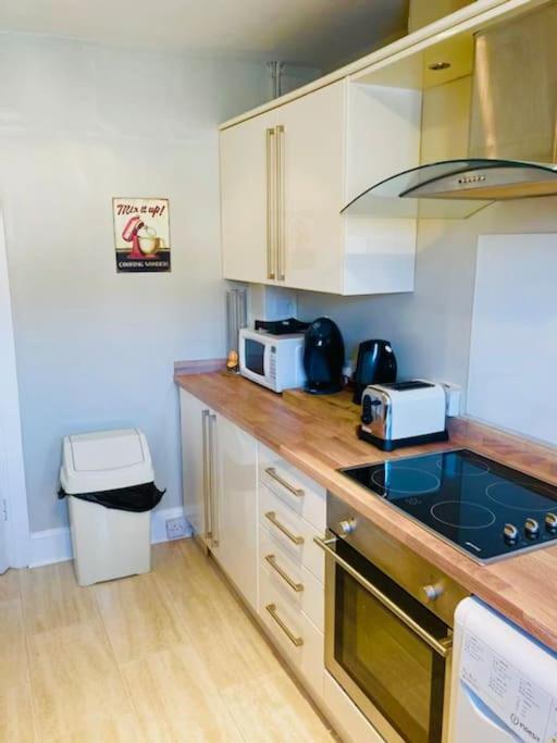 Rockferry 3 Bed Central Apartment + Parking Permit Dartmouth Extérieur photo