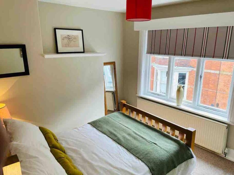 Rockferry 3 Bed Central Apartment + Parking Permit Dartmouth Extérieur photo